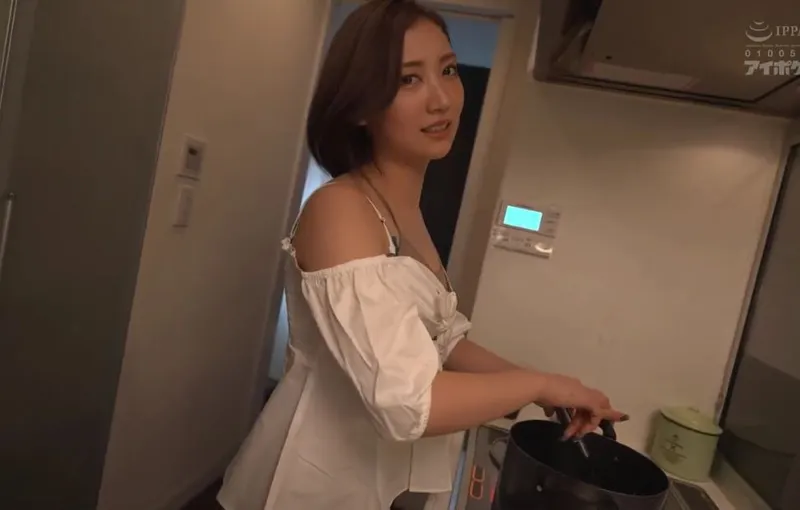 Cậu em chồng trúng số và người vợ sắp cưới của anh trai có chiếc lưỡi điêu luyện