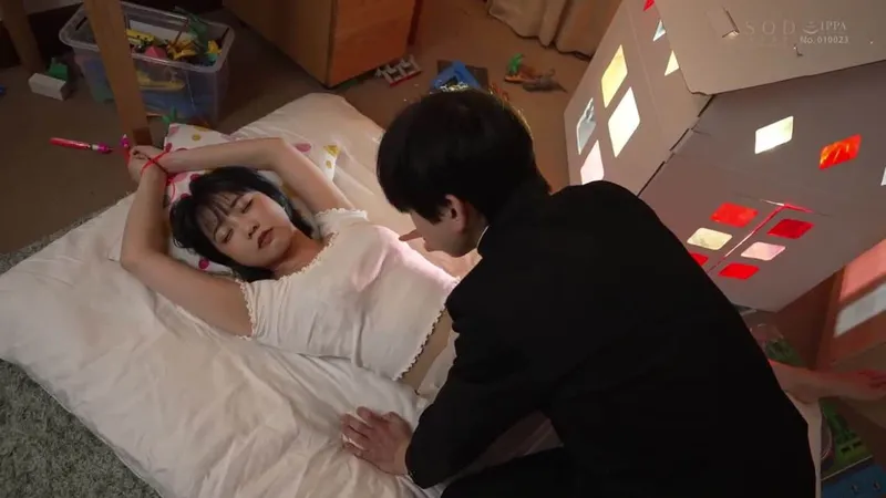 Trả thù anh trai thường xuyên bắt nạt bằng cách phang eny anh ấy