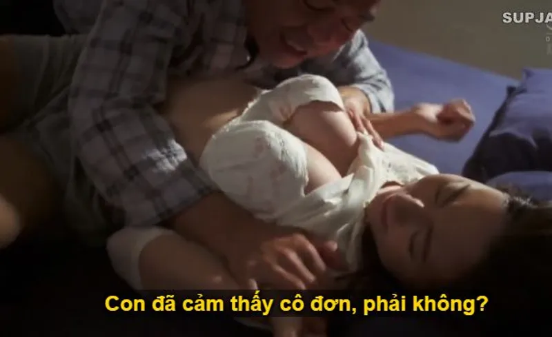 Nhìn con trai miệt mài lao đầu vào việc khiến vợ sắp cưới lẻ loi buồn bã, bố chồng liều lĩnh đè ra "phang" con dâu.